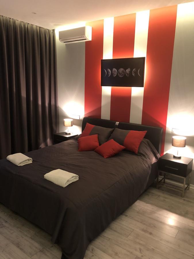 Bon Apetit Apartament リヴィウ エクステリア 写真